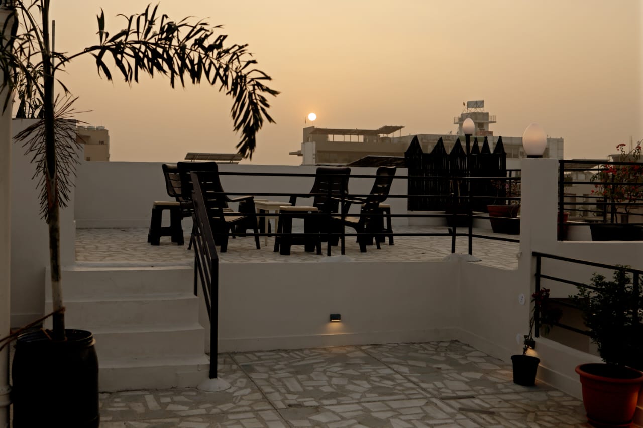 Luxury Rooms for a Short Stay in Jawahar Nagar, Jaipur--Jaipur